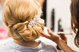 Jak zadbać o włosy przed ślubem, by w TYM dniu były mocne i lśniące?