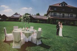 Pomysł na zielone, organiczne wesele w przepięknych terenach Folwarku Zalesie