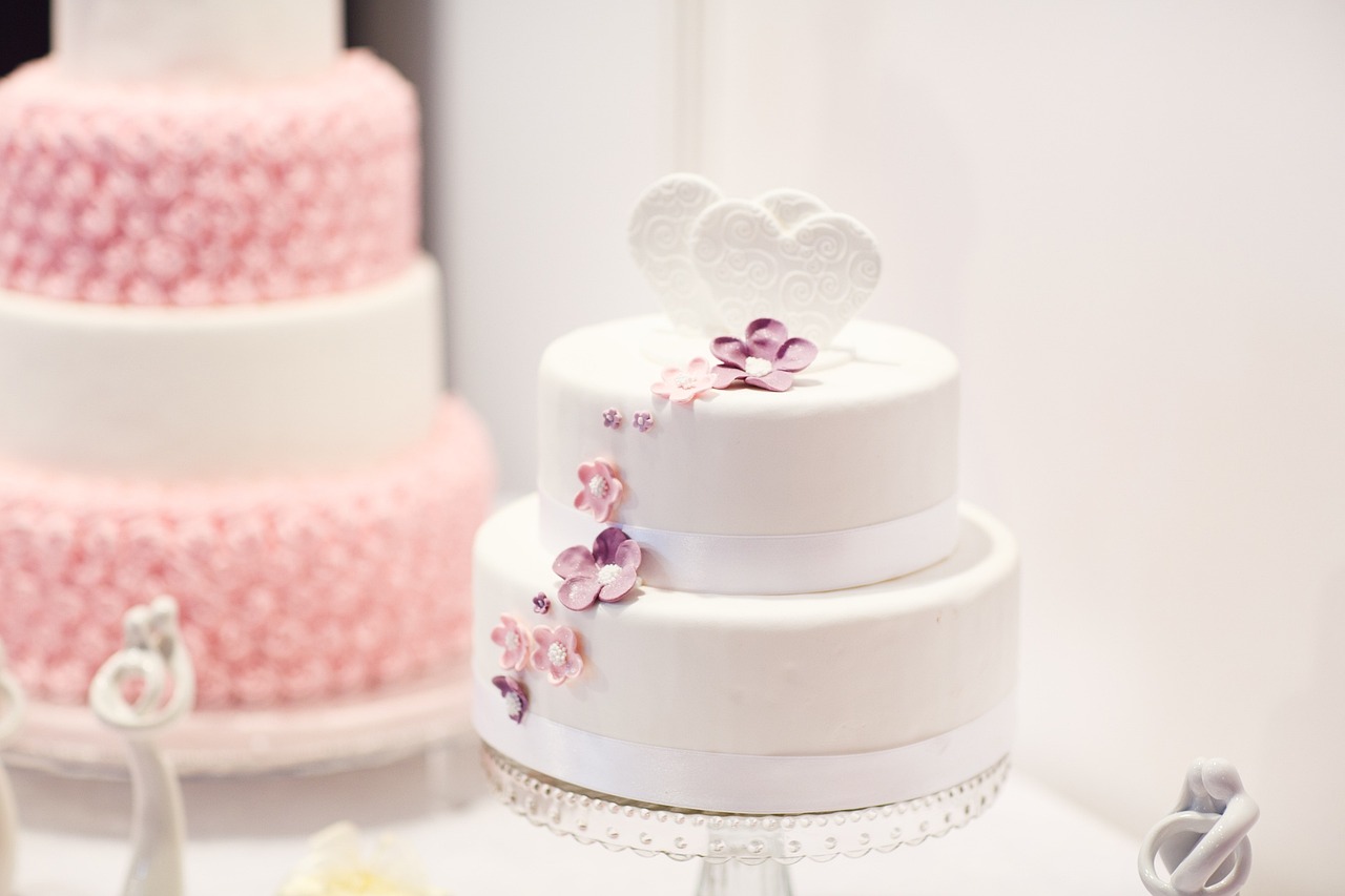 	tort weselny
