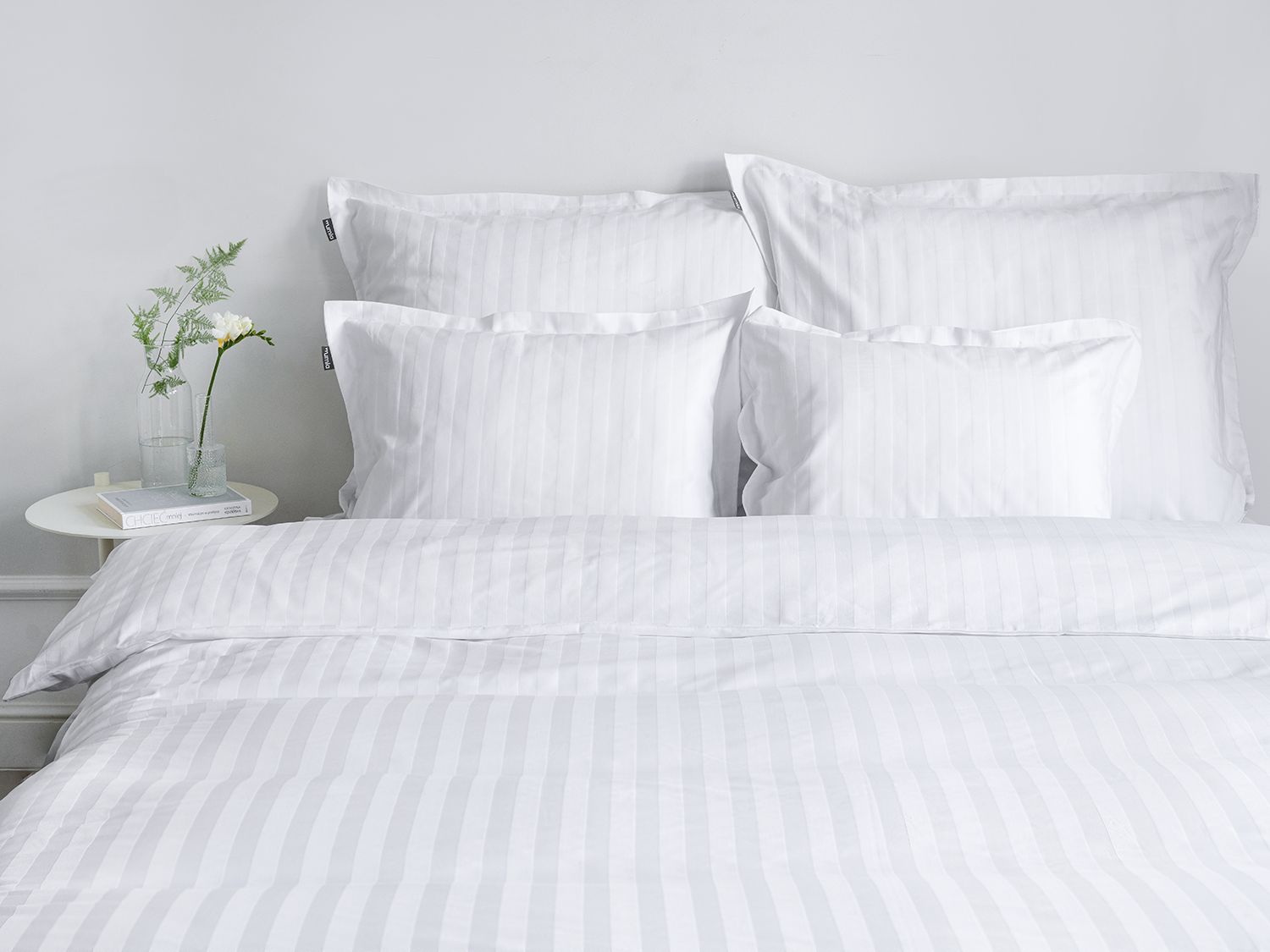 Biała pościel na prezent ślubny