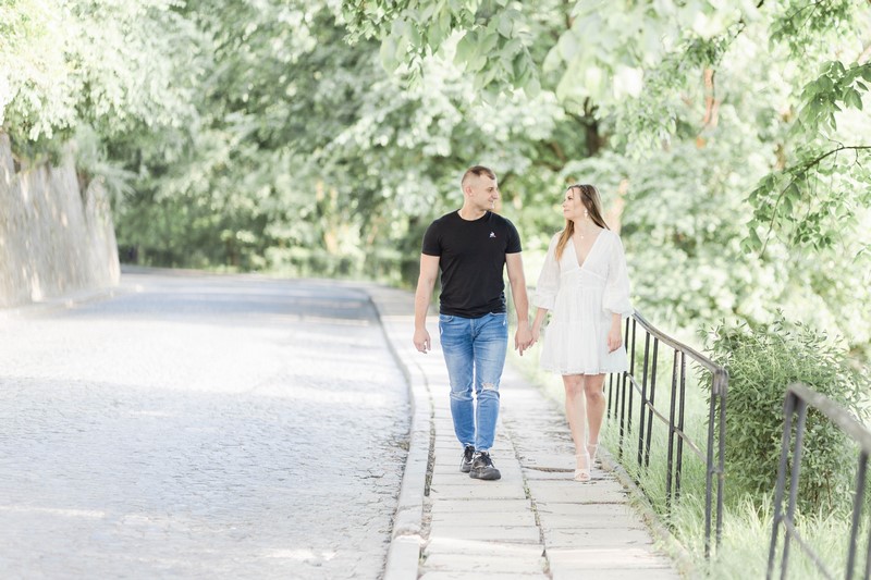 sesja narzeczeńska zdjęcia narzeczeńskie sesja zdjęciowa zaręczynowa zaręczyny narzeczeni ślub wesele zdjęcia fotografia narzeczeńska fotografia ślubna Kasia Furman FotograFKasia