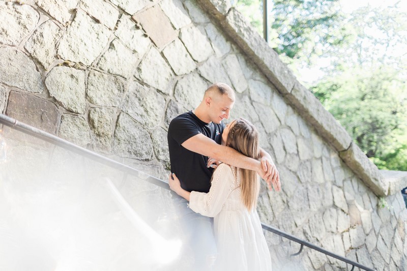 sesja narzeczeńska zdjęcia narzeczeńskie sesja zdjęciowa zaręczynowa zaręczyny narzeczeni ślub wesele zdjęcia fotografia narzeczeńska fotografia ślubna Kasia Furman FotograFKasia