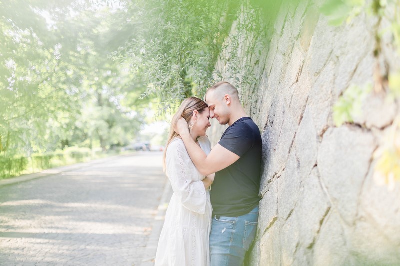 sesja narzeczeńska zdjęcia narzeczeńskie sesja zdjęciowa zaręczynowa zaręczyny narzeczeni ślub wesele zdjęcia fotografia narzeczeńska fotografia ślubna Kasia Furman FotograFKasia