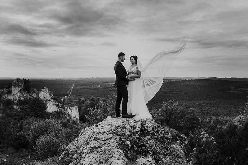 ślub wesele sesja ślubna plener ślubny sesja ślubna w plenerze sesja Pary Młodej fotograf Kraków fotograf ślubny Małopolska inspiracje porady Jasny Kadr Fotografia 