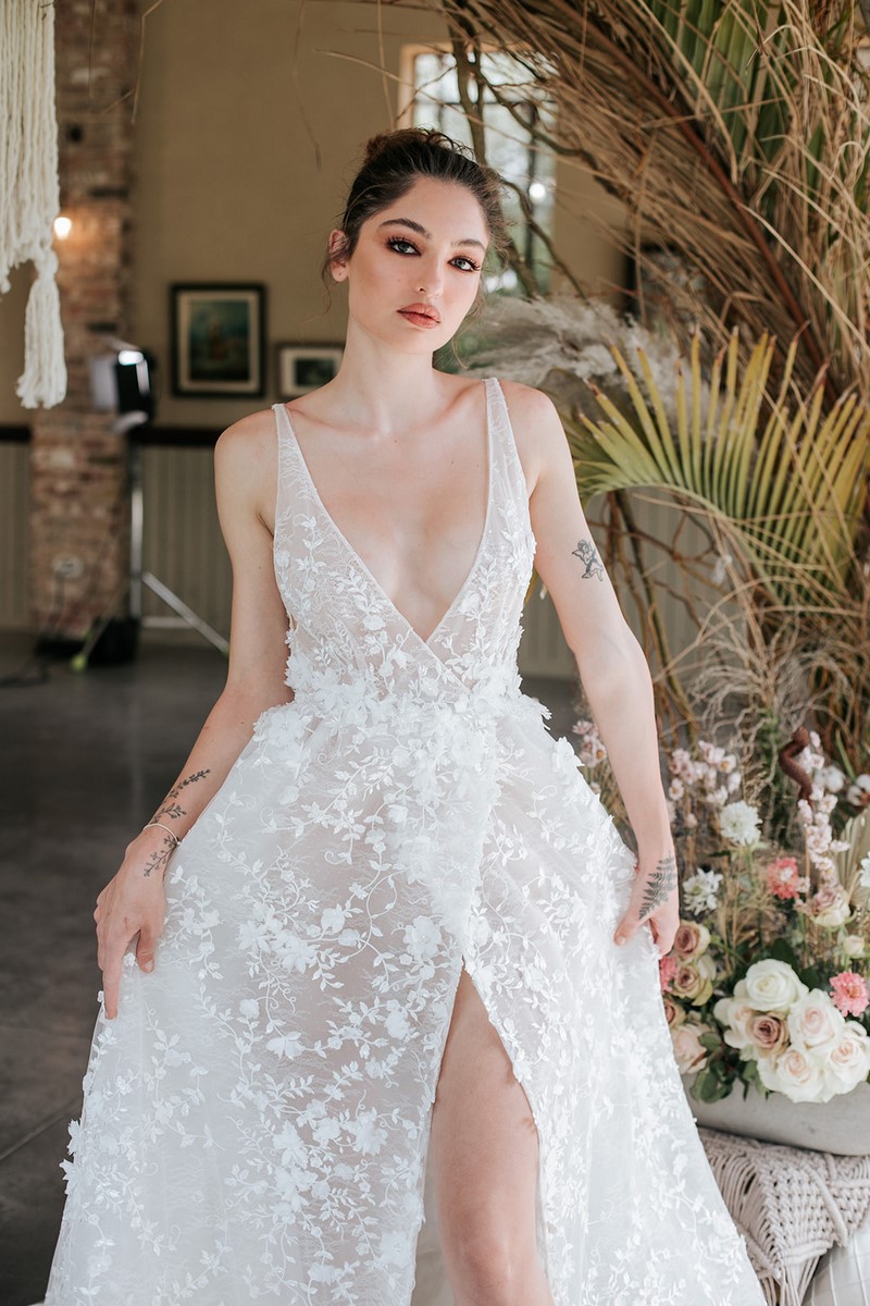 ślub wesele suknia ślubna Panna Młoda BERTA Bridal S/S2022 kolekcja ślubna Berta Bridal 2022 inspiracje porady 