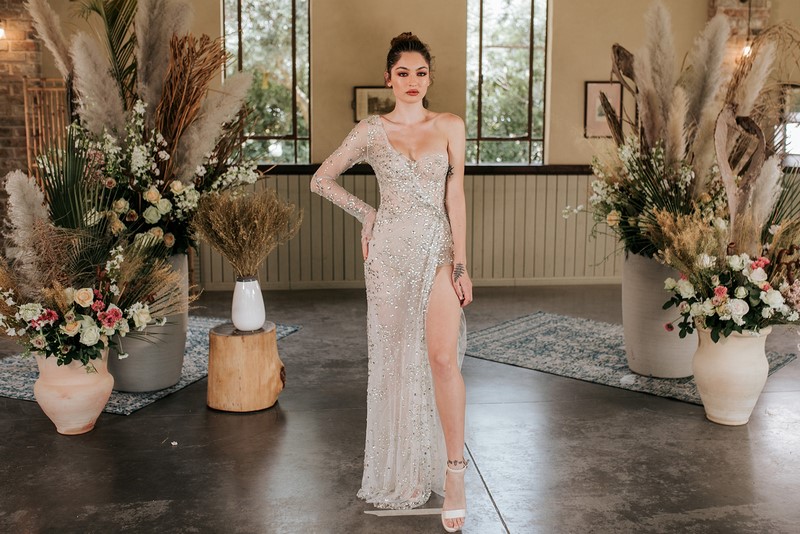 ślub wesele suknia ślubna Panna Młoda BERTA Bridal S/S2022 kolekcja ślubna Berta Bridal 2022 inspiracje porady 