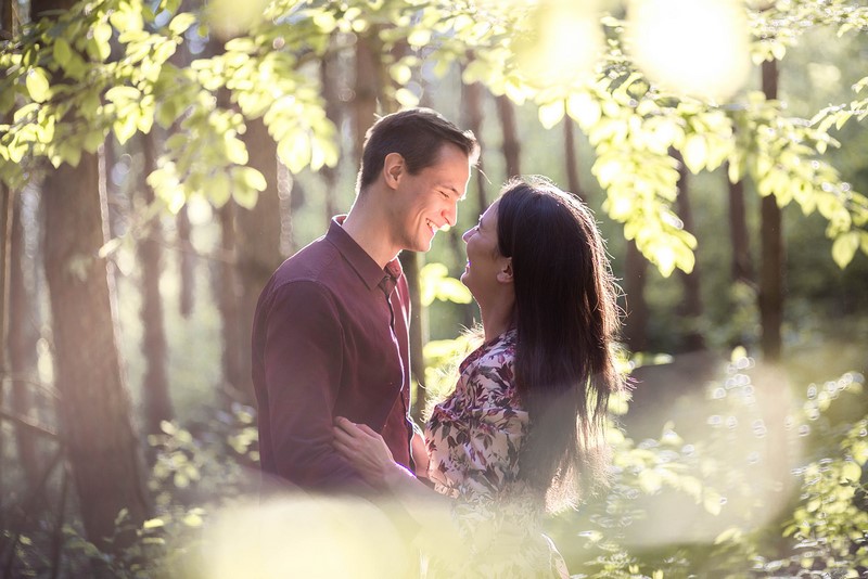 Narzeczeni zaręczyny sesja narzeczeńska sesja zaręczynowa inspiracje porady fotografia zaręczynowa fotografia narzeczeńska fotograf ślubny Kraków fotograf ślubny Sandomierz FotograF Kasia Furman