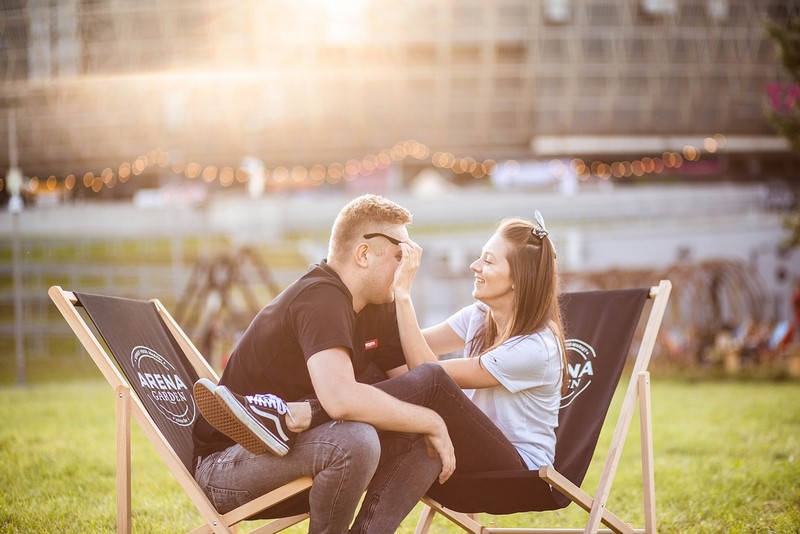 Narzeczeni zaręczyny sesja narzeczeńska sesja zaręczynowa inspiracje porady fotografia zaręczynowa fotografia narzeczeńska fotograf ślubny Kraków fotograf ślubny Sandomierz FotograF Kasia Furman