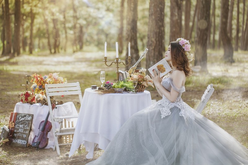 Cloo ślub wesele suknia ślubna boho bohema bohemian suknia ślubna boho porady inspiracje trendy ślubne 2021 