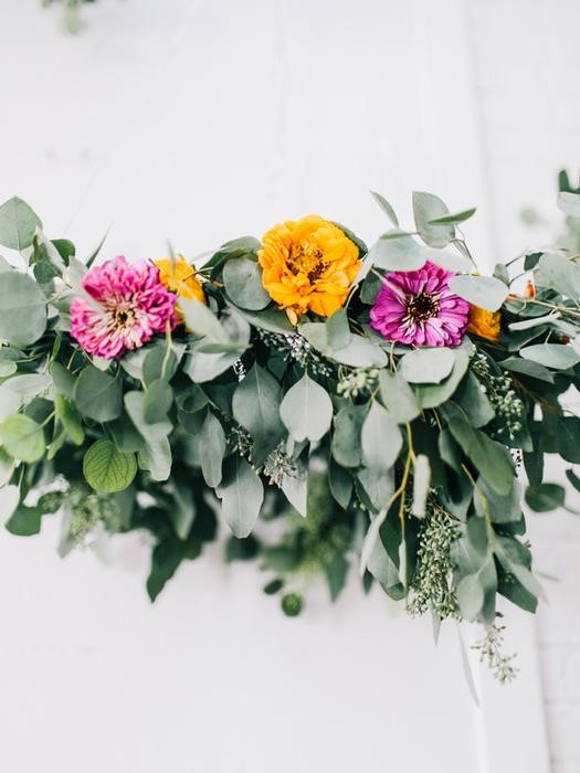 Ślubne DIY - Żyrandole kwiatowe na ślub i wesele