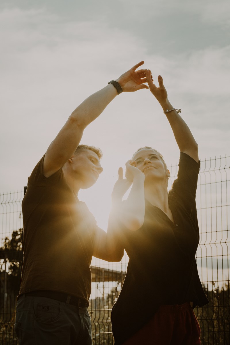 fotografia voucher prezent świąteczny prezent pod choinkę sesja rodzinna sesja noworodkowa sesja narzeczeńska sesja dla rodziny zdjęcia voucher Anna Więcławska Fotografia 