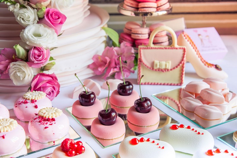 Słodki Wierzynek tort weselny torty weselne torty które zachwycają inspiracje tortowe 2021 ślub 2021 trendy w tortach 2021 