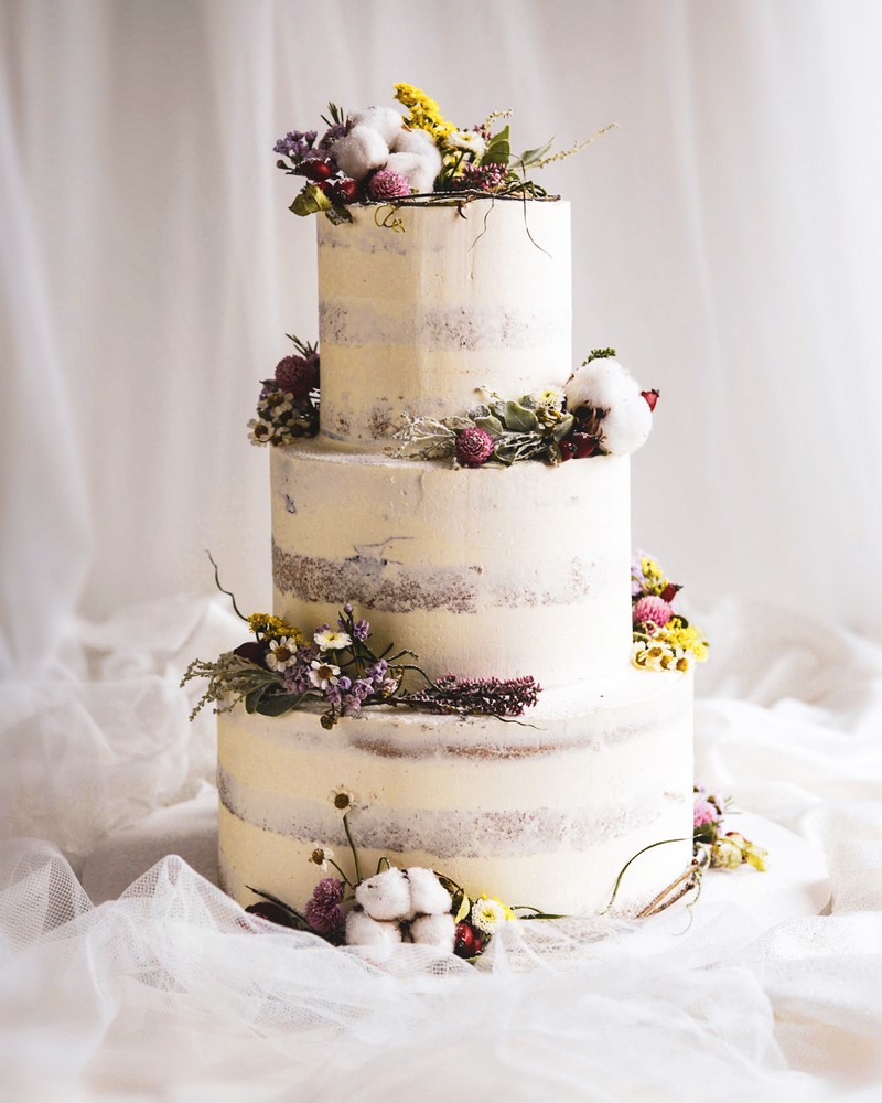 Sztuka Cukru  tort weselny torty weselne torty które zachwycają inspiracje tortowe 2021 ślub 2021 trendy w tortach 2021 