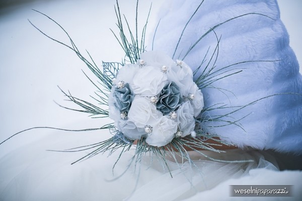 zimowy bukiet ślubny, bukiet ślubny na zimowe wesele