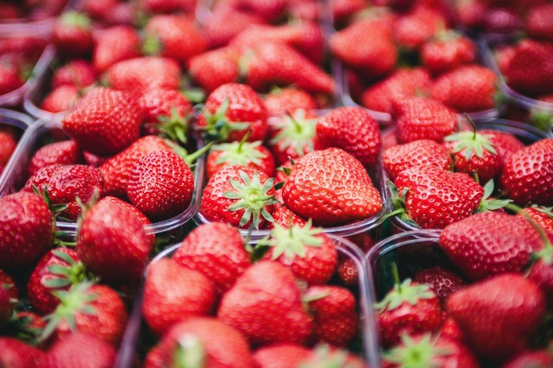 ślub wesele dieta zdrowe odżywianie truskawki przepisy z truskawkami