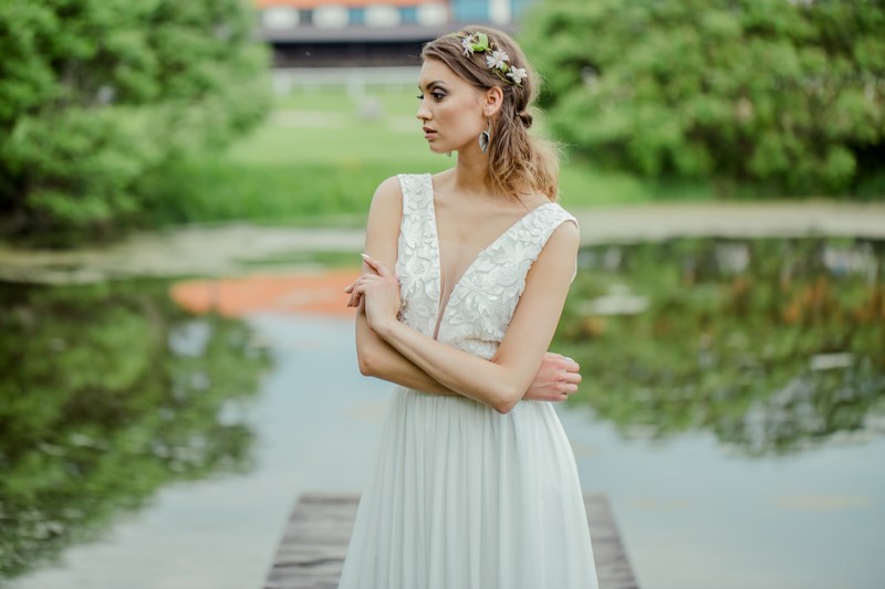 suknia ślubna 2017,sesja w plenerze, wianek na ślub