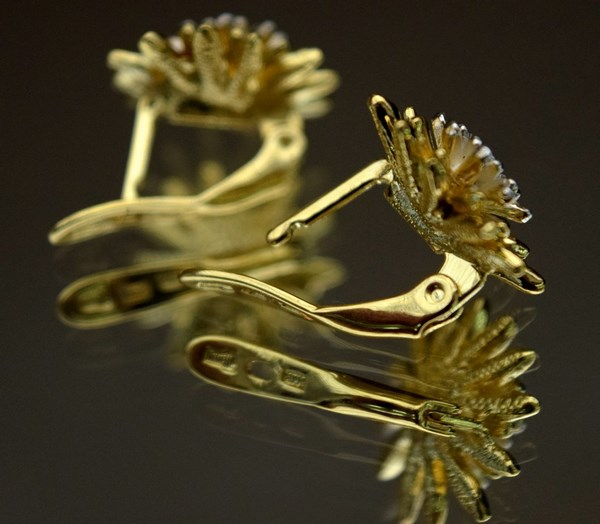złote kolczyki, biżuteria na ślub