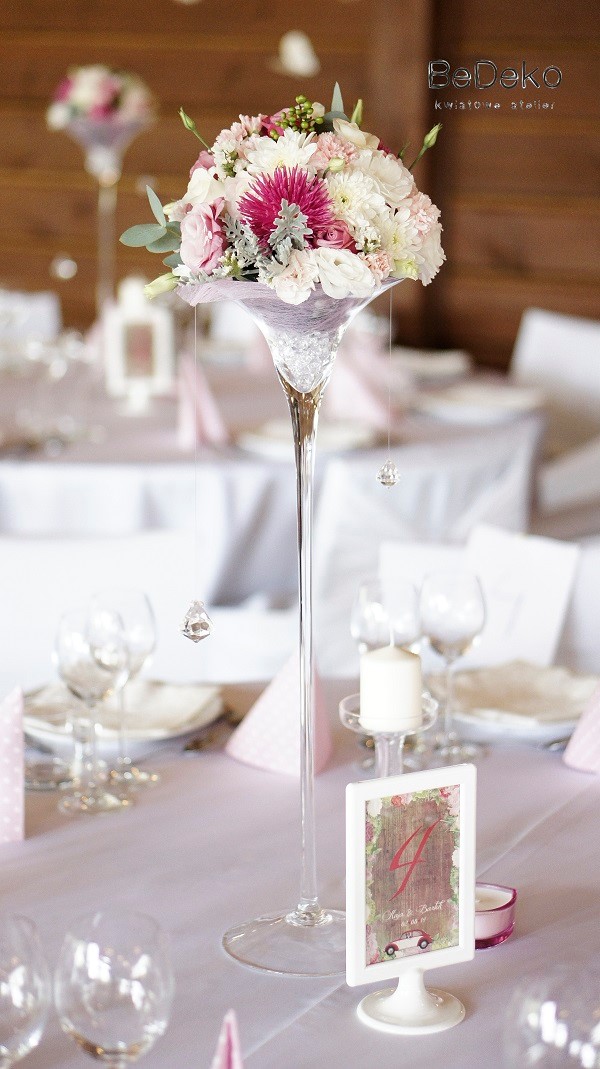 różowe dekoracje ślubne wesele rustykalne