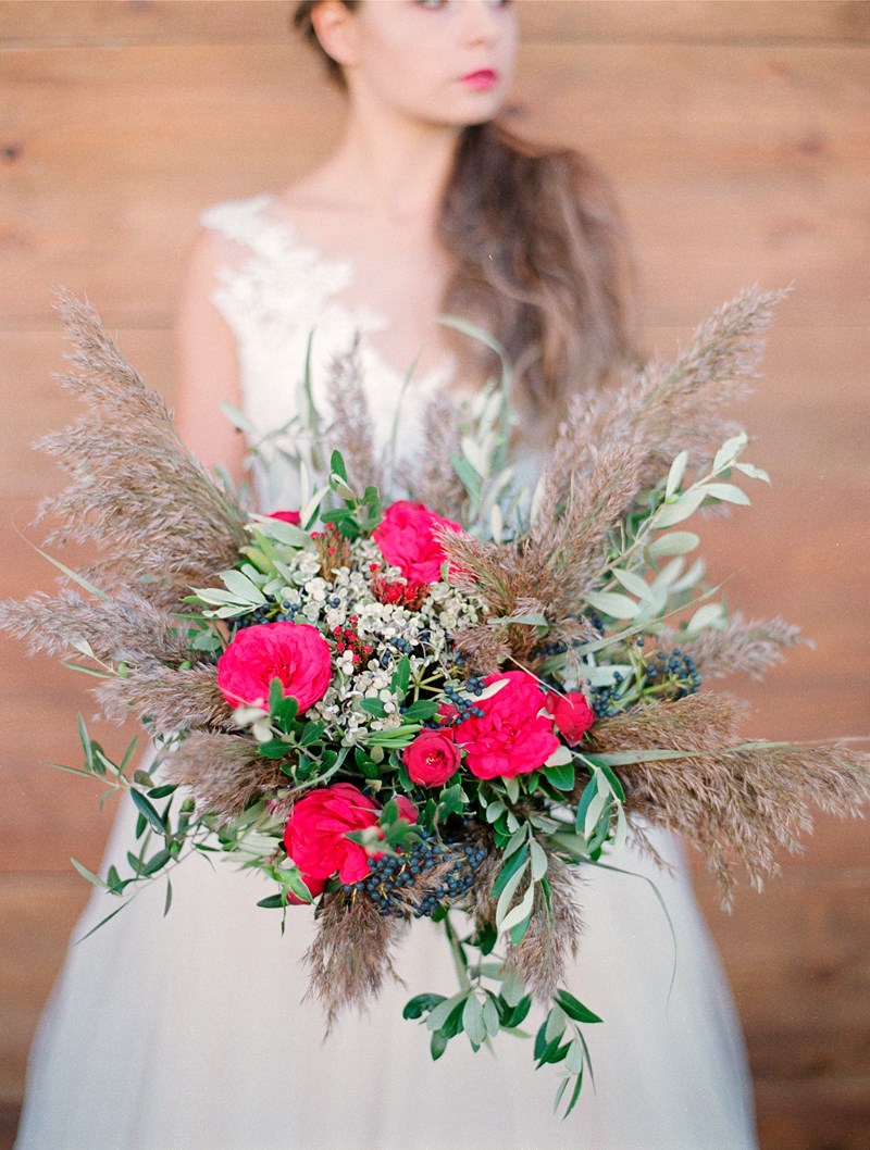 bukiet ślubny trawy Dorota Rusiniak Pracownia Florystyczna Niezłe Kwiatki