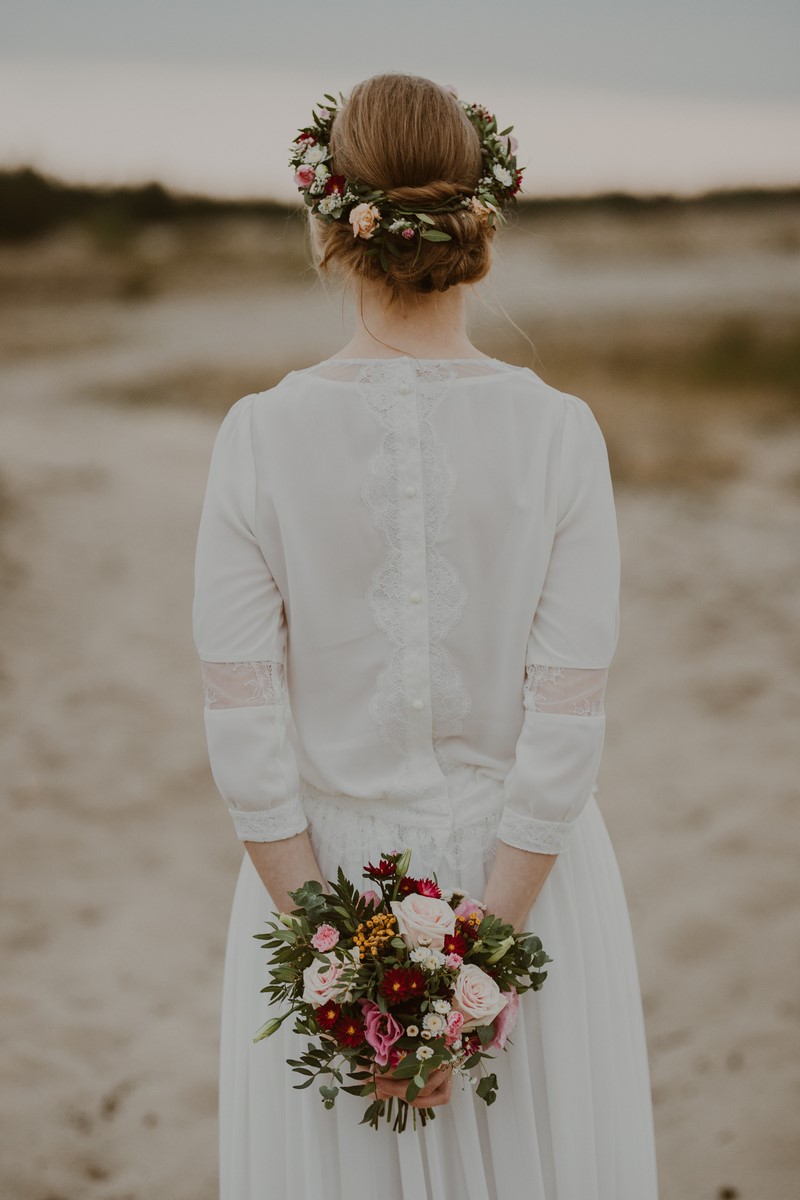 ślub wesele sesja poślubna plenerowa Anna Więcławska Fotografia fotograf kraków fotograf małopolska inspiracje panna młoda wianek boho pustynia błędowska pan młody 