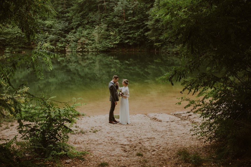 ślub wesele sesja poślubna plenerowa Anna Więcławska Fotografia fotograf kraków fotograf małopolska inspiracje panna młoda wianek boho pustynia błędowska pan młody 