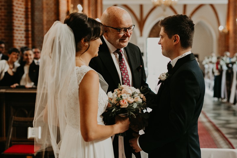 ślub wesele plerer reportaż ślubny reportaż weselny inspiracje foto suknia ślubna garnitur ślubny panna młoda ANKA Robi Zdjęcia fotograf kraków fotograf sosnowiec