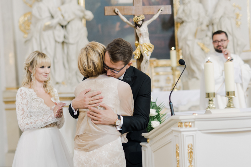 Aga bondyra  ślub wesele radość wzruszenie emocje zdjęcia które zachwycają portal abcslubu ZKZ 2020