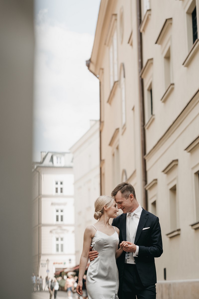 ślub wesele rzeczywisty ślub sesja zdjęciowa panna młoda pan młody kraków fotograf Tomasz Dytko EnStudio inspiracje