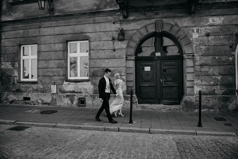 ślub wesele rzeczywisty ślub sesja zdjęciowa panna młoda pan młody kraków fotograf Tomasz Dytko EnStudio inspiracje