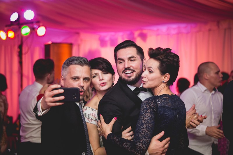 ślub wesele Edyta Dominik plenerowe wesele ślub kościelny film ślubny trailer ślubny teledysk ślubny fotograf ślubny reportaż ślubny fotograf na ślub KAMA Weddings- fotografia i film ślubny