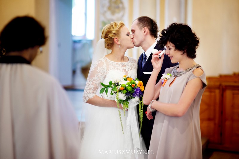 ślub wesele panna młoda pan młody suknia ślubna garnitur ślubny przyjęcie weselne fotografia ślubna fotograf na ślub fotograf na wesele Mariusz Muzyk Fotografia