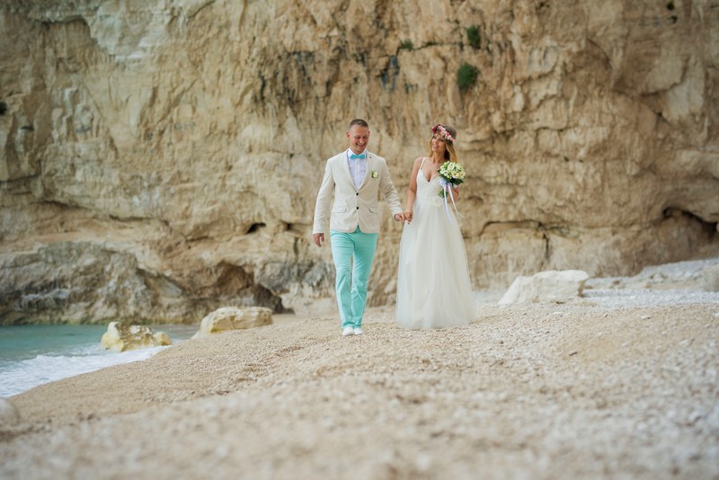 ślub wesele za granicą destination wedding zakynthos zakintos zatoka wraku grecja inspiracje wedding beach wedding Turquoise Inpiration Events 