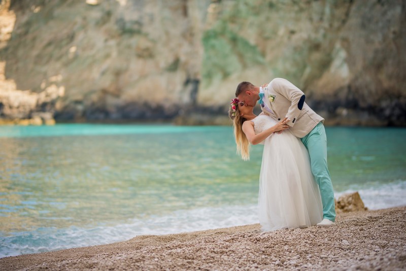 ślub wesele za granicą destination wedding zakynthos zakintos zatoka wraku grecja inspiracje wedding beach wedding Turquoise Inpiration Events 