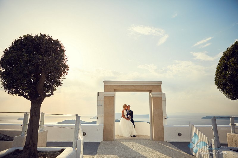 ślub wesele destinaton wedding inspiracje Turquoise Inspiration Events Santorini Grecja ślub w Grecji ślub na plaży ślub na wyspie 