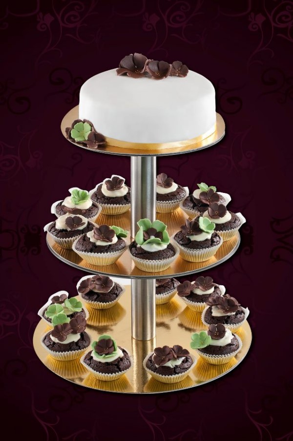 tort ślubny z muffinek