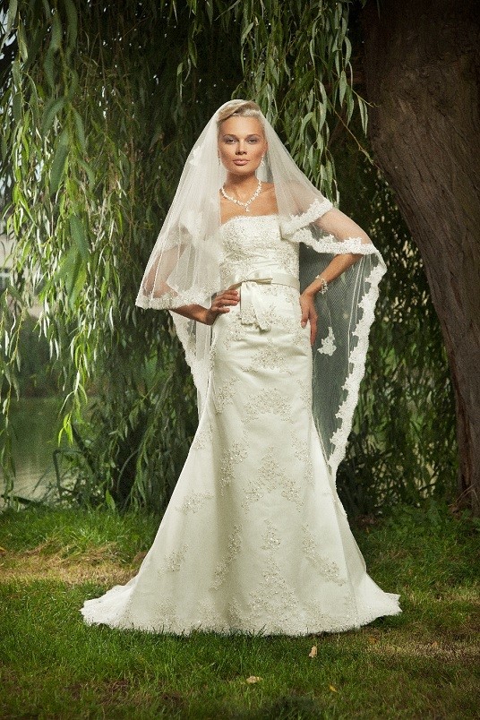 Suknia ślubna Annais Bridal, model Cherry