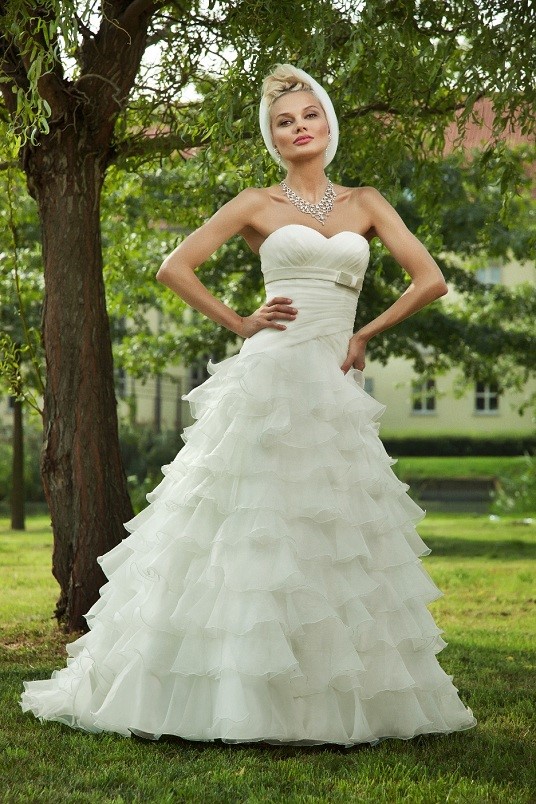 Suknia ślubna Annais Bridal, model Ricky