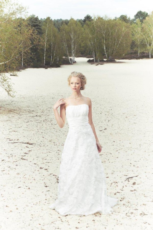 Suknia ślubna 2012, Pronuptia Paris, model Capucine
