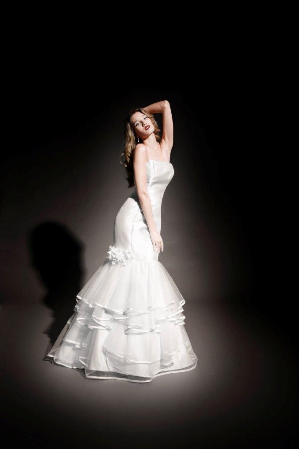 Suknia ślubna 2012, Pronuptia Paris, model Histoire