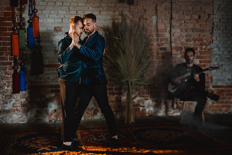 ślub wesele tango para tango queer tango męskie fotografie sesja stylizowana inspiracje 