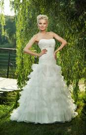 Suknie ślubne Annais Bridal 2012/2013 - cz.3