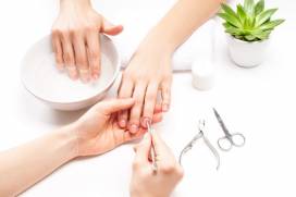 Wzornik do paznokci – ulubiony gadżet pasjonatki manicure i doświadczonej profesjonalistki!
