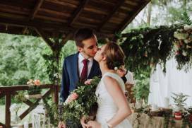 Czy warto zatrudnić duet fotograficzny na ślub i wesele?